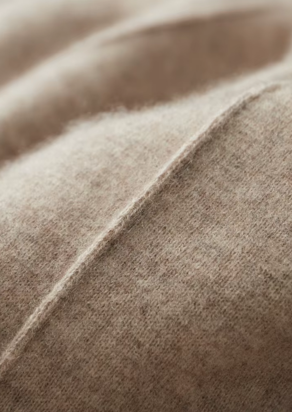 Pure Extra-Fine Merino Wool Sand Falconi Set