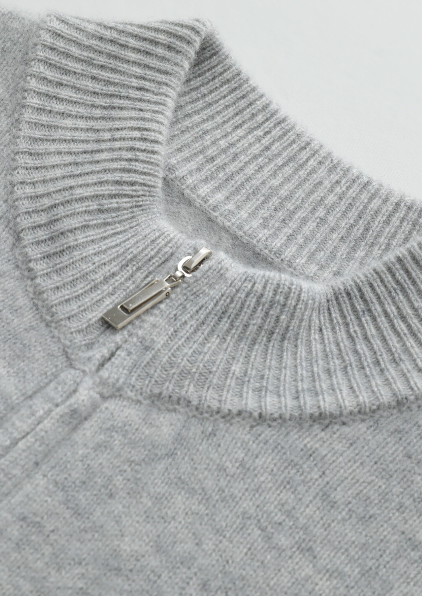 Pure Extra-Fine Merino Wool Light Gray Luzzo Set