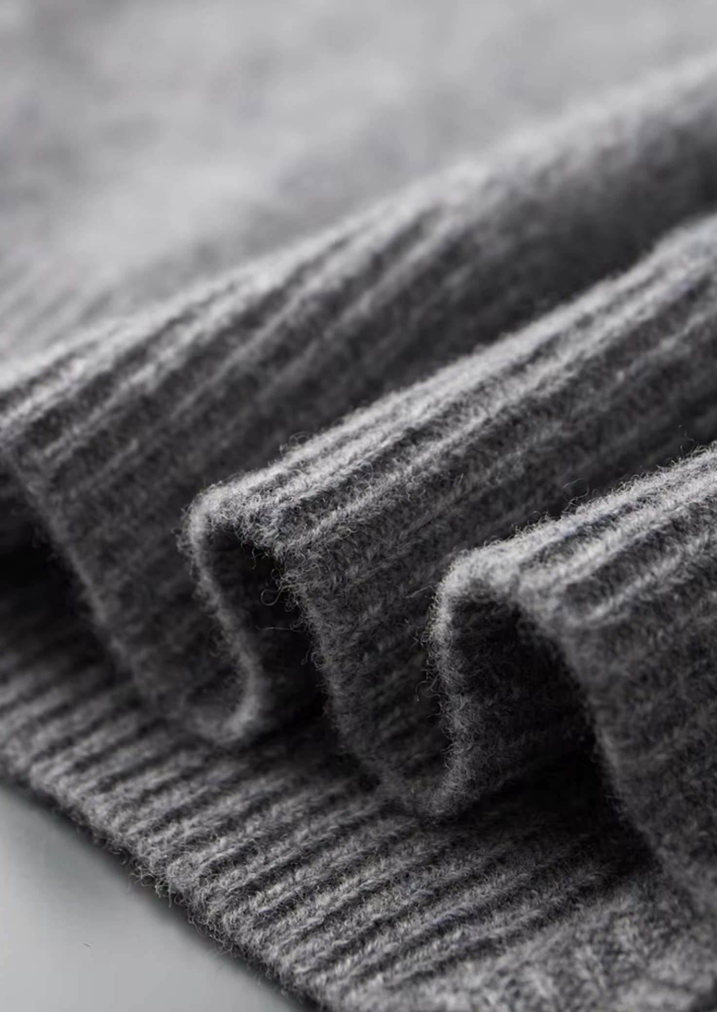 Pure Extra-Fine Merino Wool Two-Tone Zip Cardigan