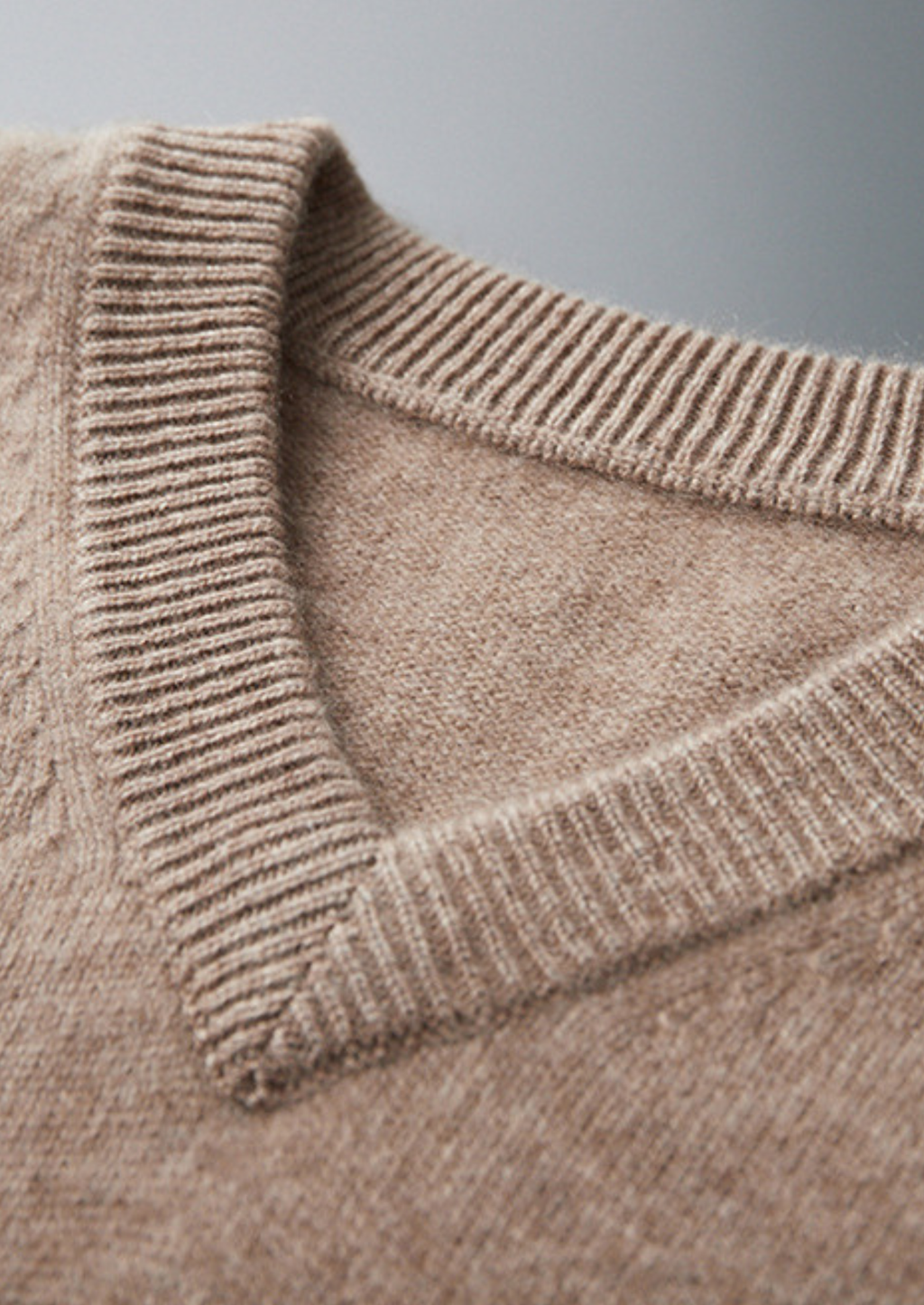 Pure Cashmere Essential V-Neck Sweater