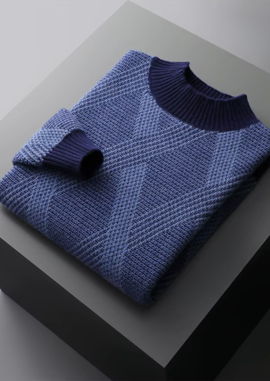 Pure Extra-Fine Merino Wool Two Tone Patterned Mockneck