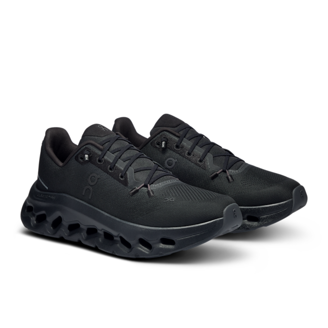 Cloudtilt Eclipse | Black