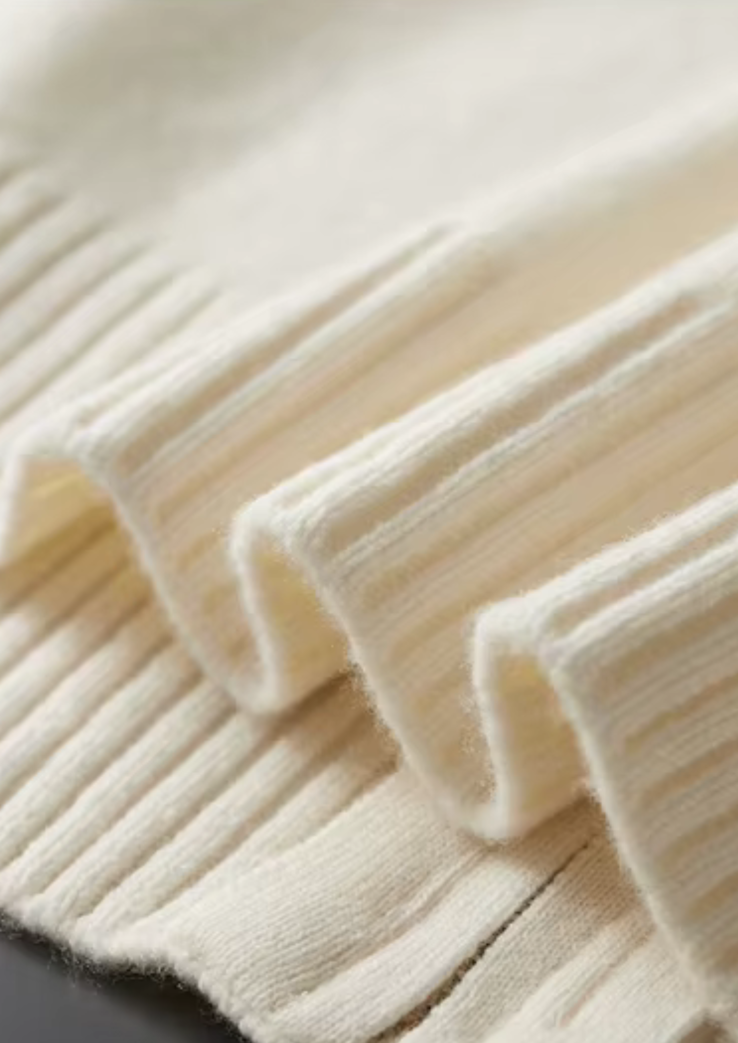 Pure Extra-Fine Merino Wool Two Tone Zip Cardigan