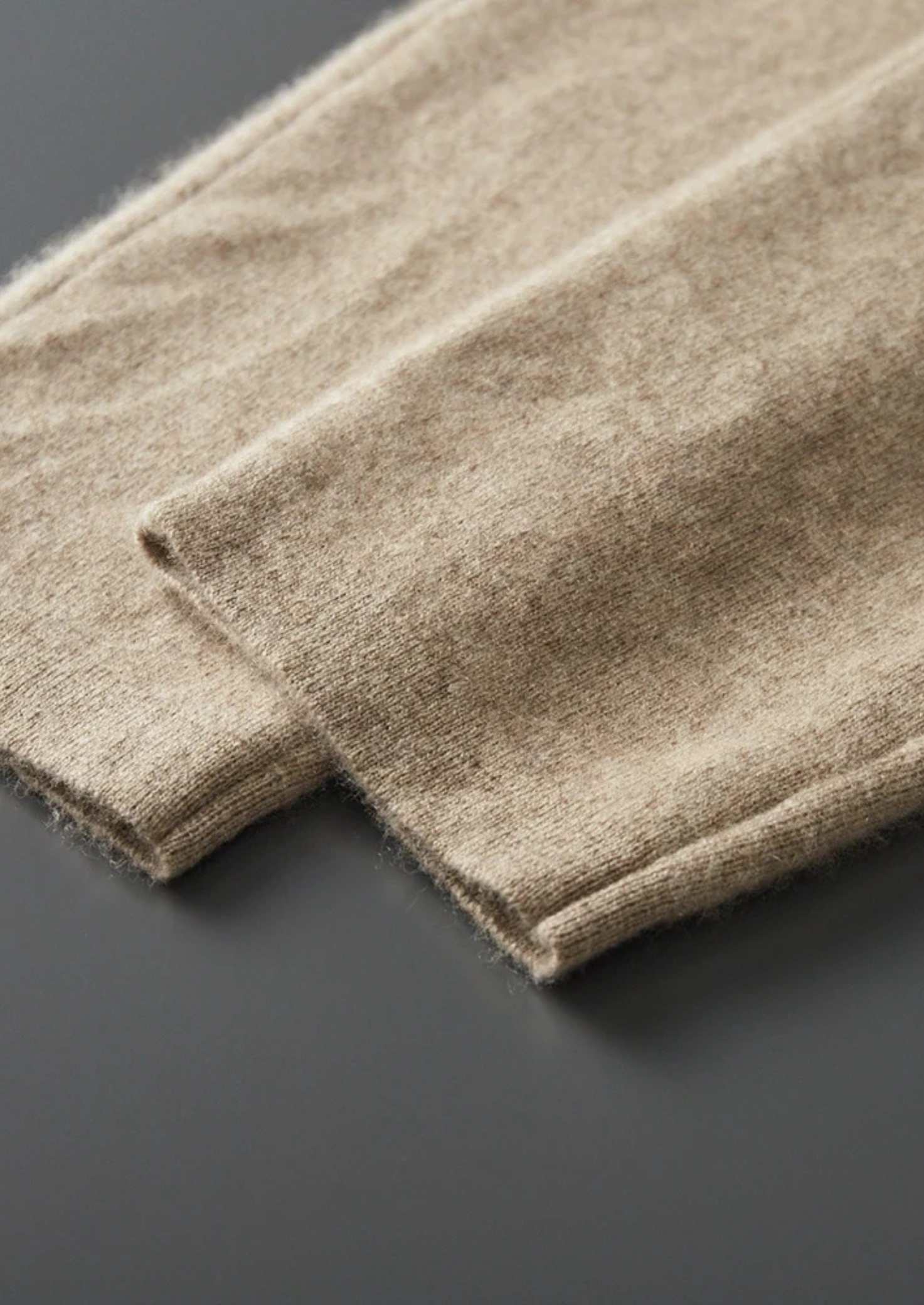 Premium Cashmere Sand Denis Leisure Set