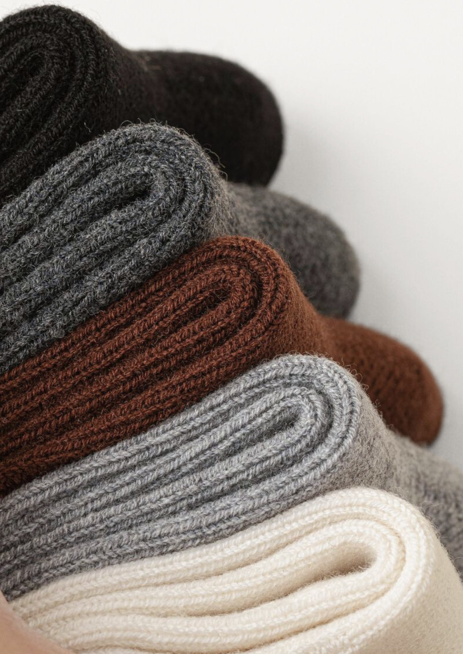Black Ultra-Soft Ribbed Merino Wool Socks