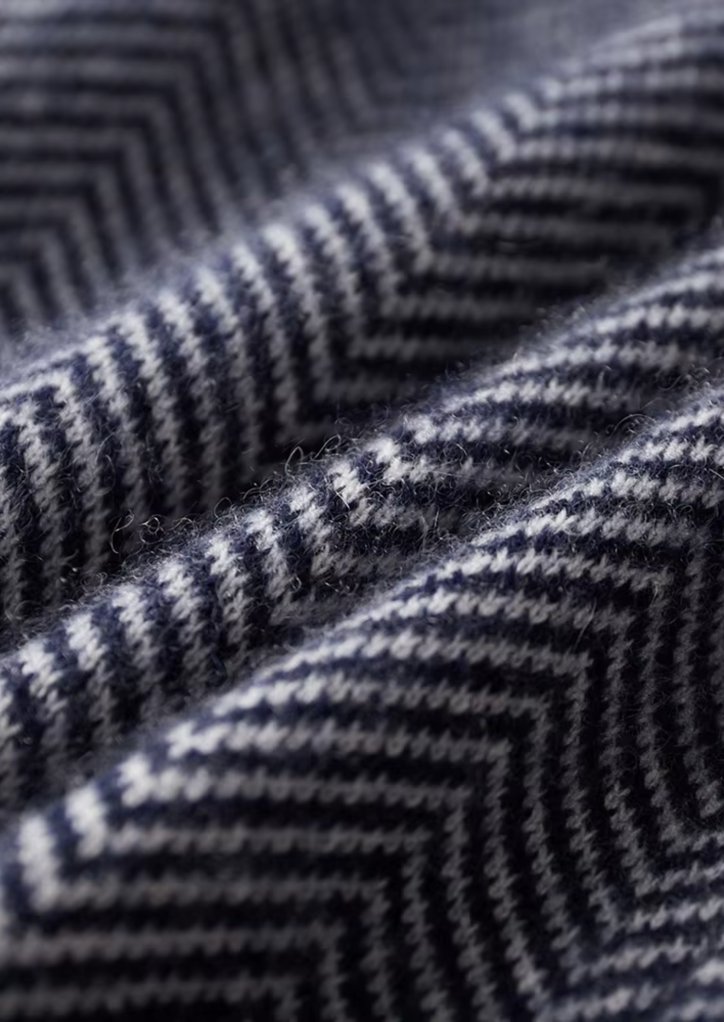 Pure Extra-Fine Merino Wool Navy Blue Herringbone Set