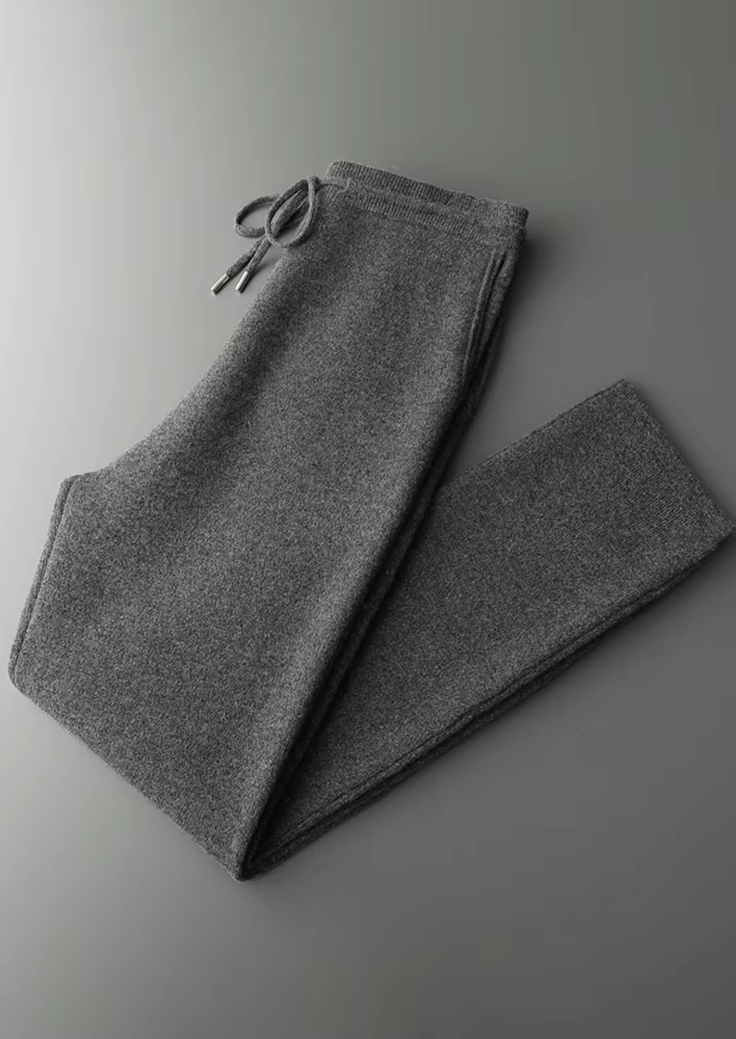 Pure Extra-Fine Merino Wool Dark Gray Savro Set
