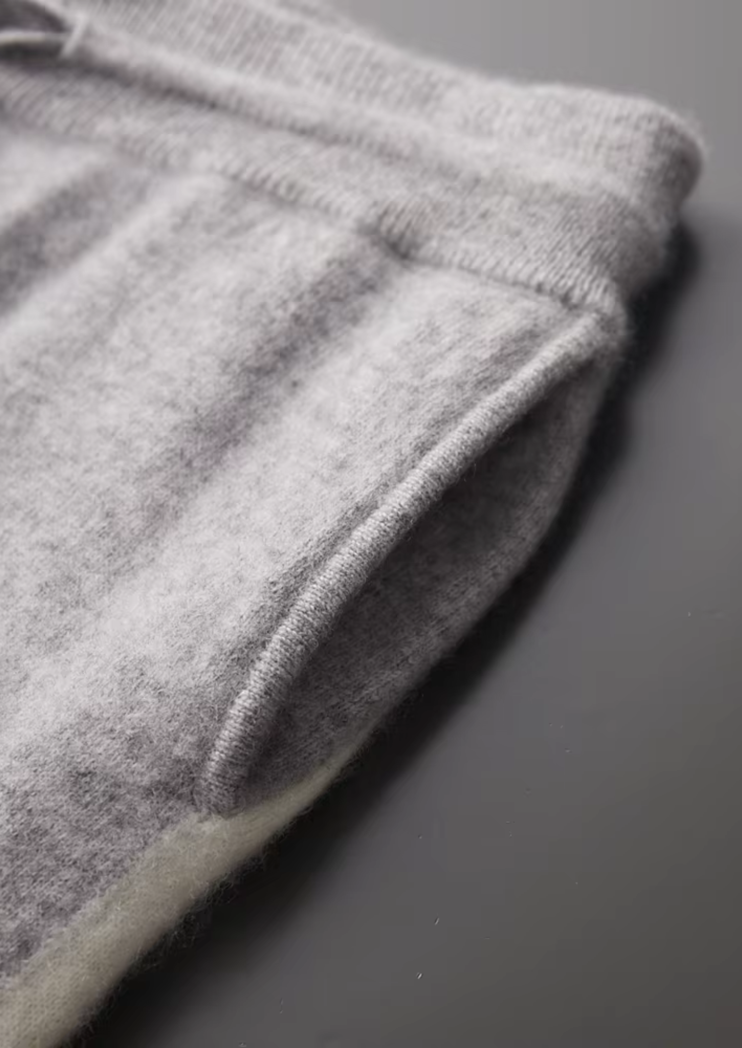 Premium Cashmere Light Gray Vienna Leisure Set