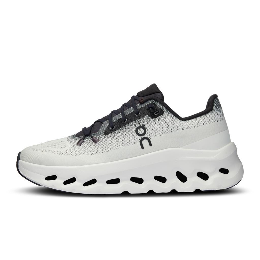 Cloudtilt Black | Ivory