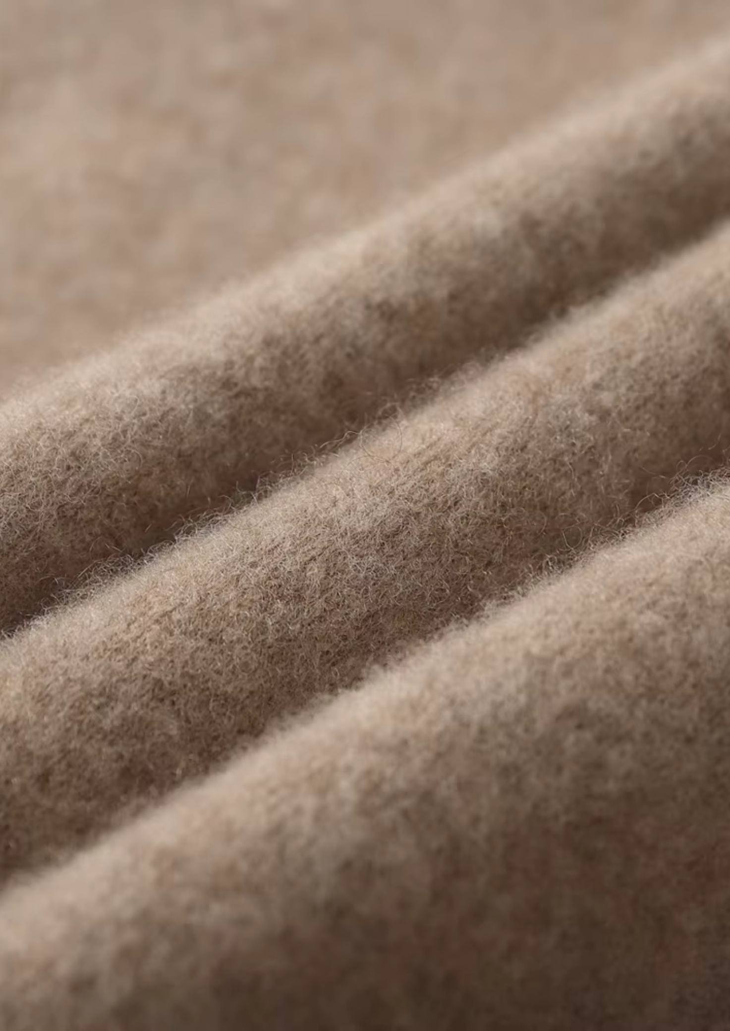 Premium Cashmere Beige Milano Leisure Set