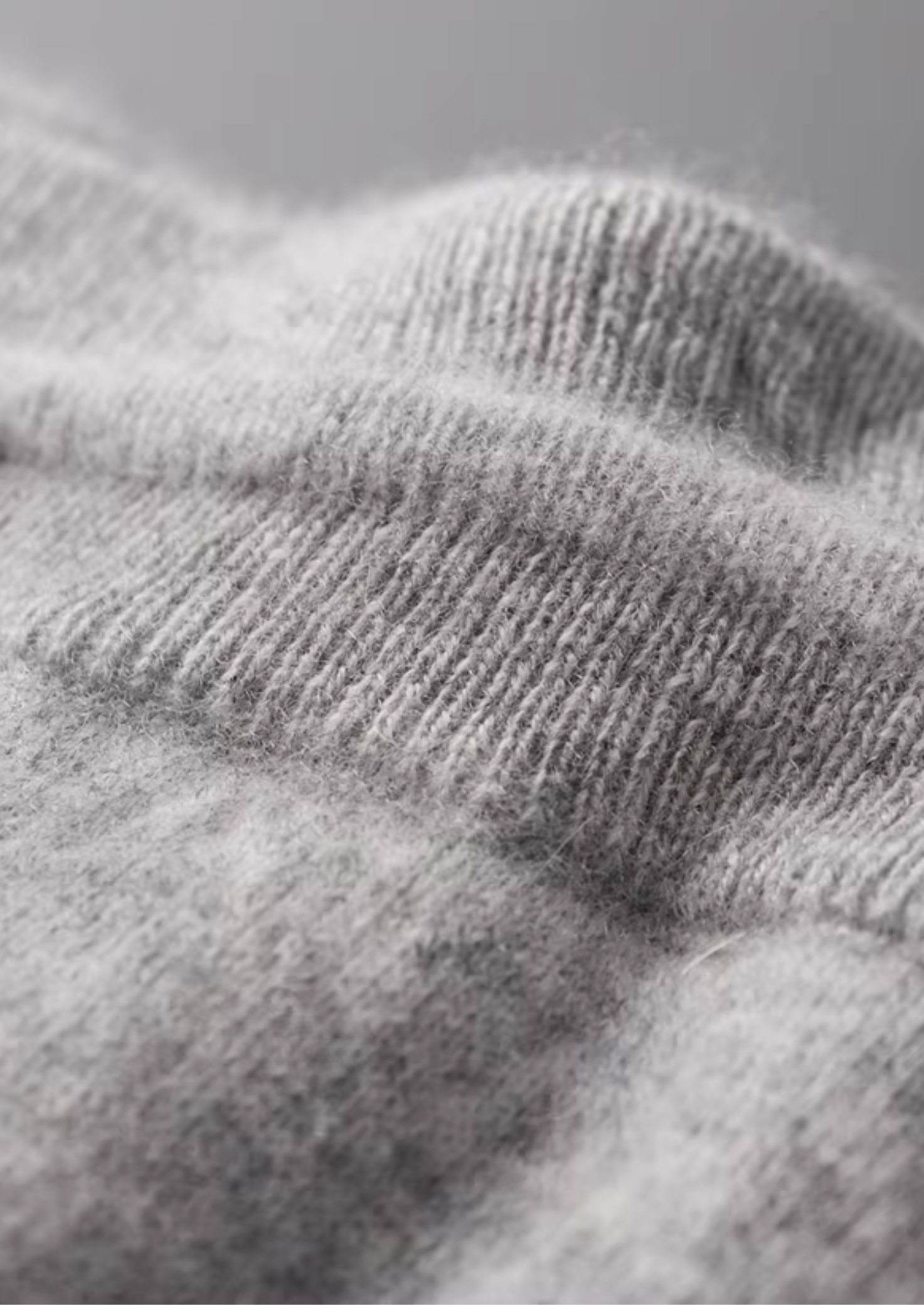 Premium Cashmere Light Gray Vienna Leisure Set