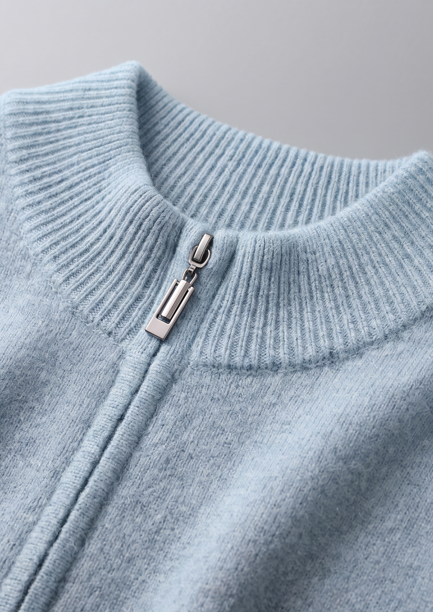 Pure Extra-Fine Merino Wool Light Blue Luzzo Set